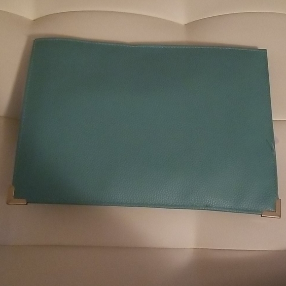 iPad mini carrying case. - Picture 5 of 5